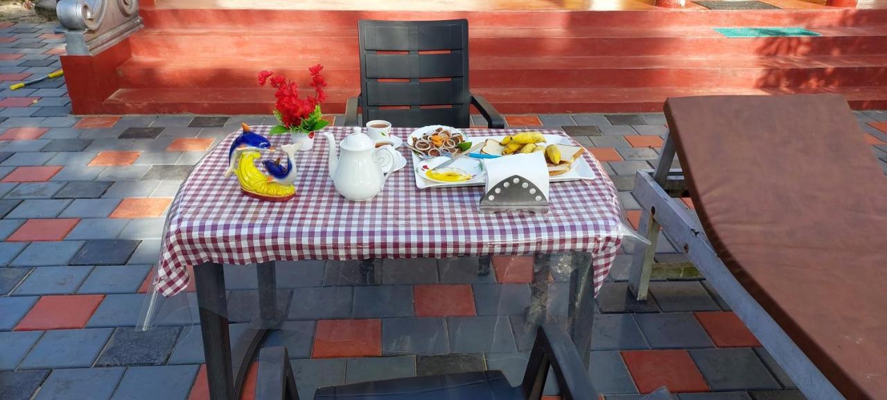 מאראריקולם Marari Anna Beach Villa מראה חיצוני תמונה
